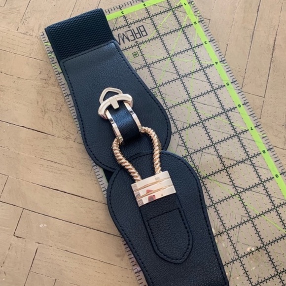 Black & Gold Wide Stretchy Belt Retro Boho 80s 90s - Picture 8 of 8